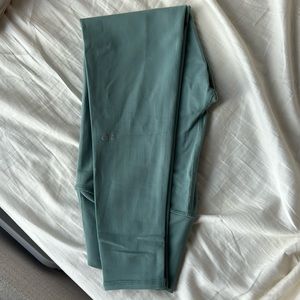 Alo 7/8 High Waist Airbrush Legging